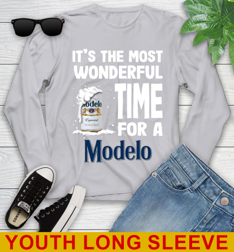 I't the most wonderful time for a Modelo Especial beer lovers 121