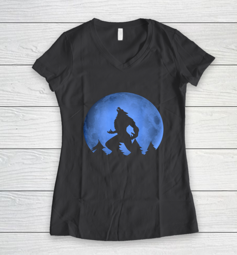 Werewolf Blue Moon wolf full moon on Halloween costume 2020 Women's V-Neck T-Shirt 6