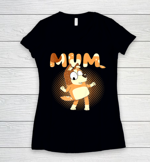 Blueys and Mum Funny For Men Woman Kid Women's V-Neck T-Shirt