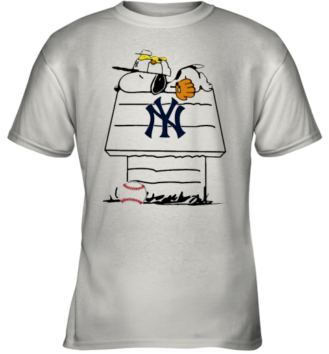 Snoopy Baseball New York Yankees Pullover Youth T-Shirt