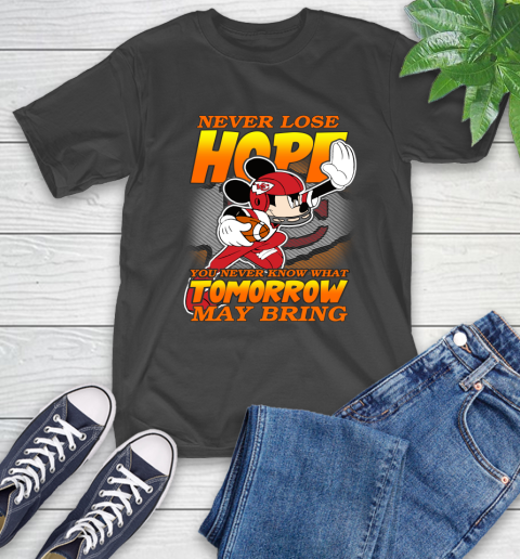 Kansas City Chiefs NFL Football Mickey Disney Never Lose Hope T-Shirt
