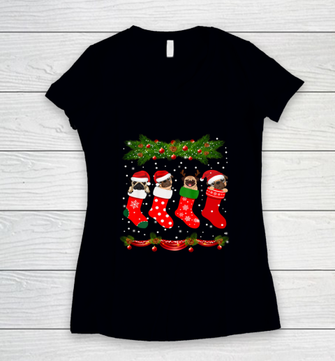 Funny Pug in Socks Christmas Dog Lovers Xmas Women's V-Neck T-Shirt