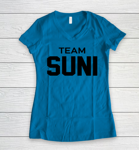 Official Team Suni Women's V-Neck T-Shirt 4
