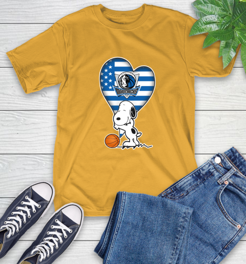 Dallas Mavericks NBA Basketball The Peanuts Movie Adorable Snoopy T-Shirt 3