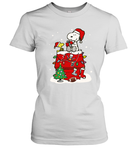 A Happy Christmas With Tampabay Buccaneers Snoopy Shirts Women's T-Shirt