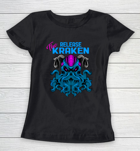 Kraken Sea Monster Vintage Release the Kraken Giant Kraken Women's T-Shirt