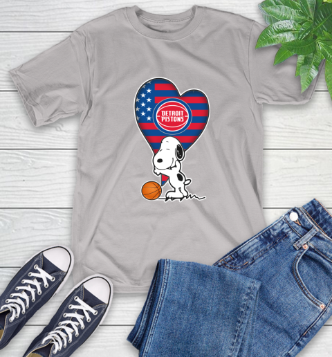 Detroit Pistons NBA Basketball The Peanuts Movie Adorable Snoopy T-Shirt 12