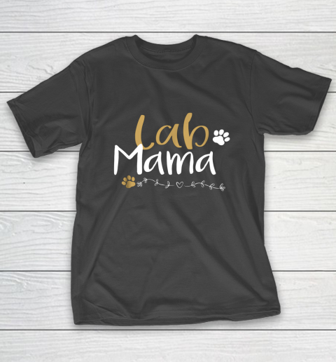 Dog Mom Shirt Lab Mom Lab Mama Labrador Retriever Shirt Cute Pet Lover T-Shirt