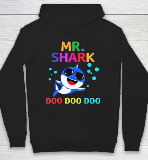 Father gift shirt Mens Mr. Shark shirt Funny Father's Day gift T Shirt Hoodie