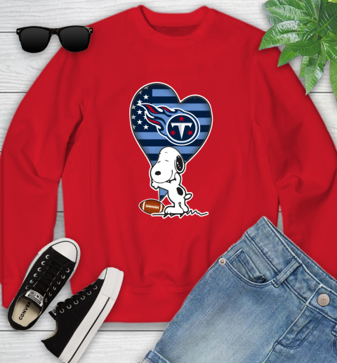 Tennessee Titans NFL Football The Peanuts Movie Adorable Snoopy Youth Sweatshirt 9