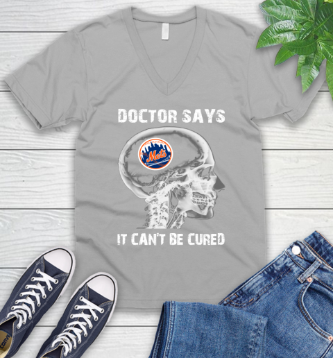 MLB New York Mets Baseball Skull It Can't Be Cured Shirt V-Neck T-Shirt 3