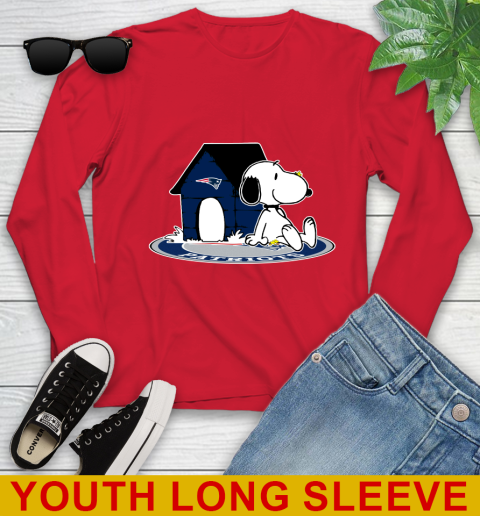 NFL Football New England Patriots Snoopy The Peanuts Movie Shirt Youth Long Sleeve 11