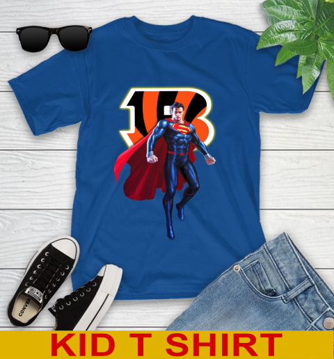 NFL Superman DC Sports Football Cincinnati Bengals Youth T-Shirt 9