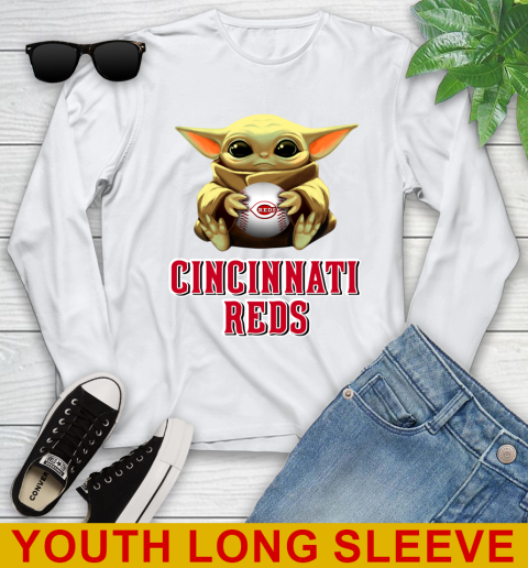 MLB Baseball Cincinnati Reds Star Wars Baby Yoda Shirt 122