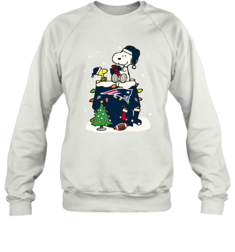 A Happy Christmas With New England Patriots Snoopy Sweatshirt