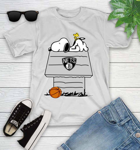 Brooklyn Nets NBA Basketball Snoopy Woodstock The Peanuts Movie Youth T-Shirt