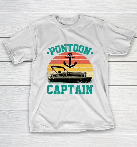Pontoon Captain Funny Boaters Or Boat Driving Lovers T-Shirt