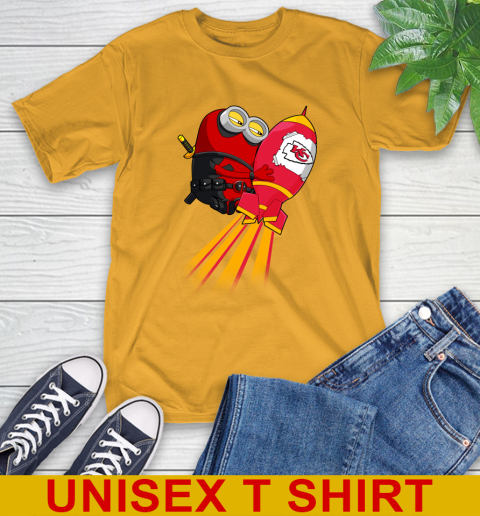 NFL Football Kansas City Chiefs Deadpool Minion Marvel Shirt T-Shirt - Image 3