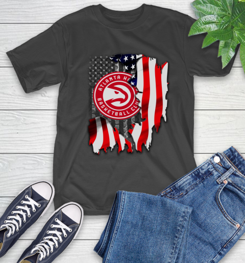 Atlanta Hawks NBA Basketball American Flag T-Shirt