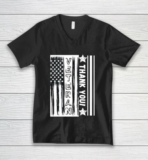 Memorial Day USA Flag Heart American Patriotic Armed Forces Veterans Independence Day 4th Of July V-Neck T-Shirt