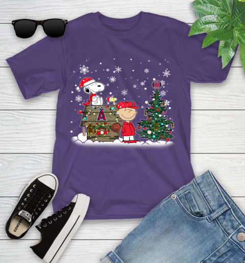 MLB Los Angeles Angels Snoopy Charlie Brown Christmas Baseball Commissioner's Trophy Youth T-Shirt 3