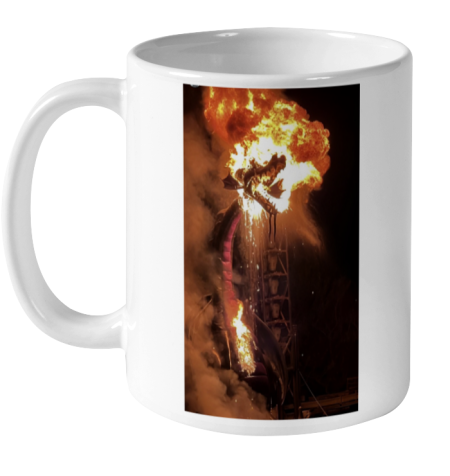 Dragon Catches On Fire During Disneyland's Fantasmic Show Ceramic Mug 11oz